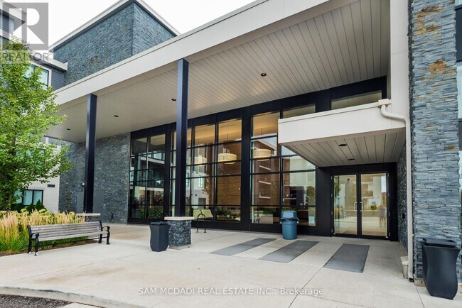 Photo - 3170 Erin Mills Pkwy Unit 234
