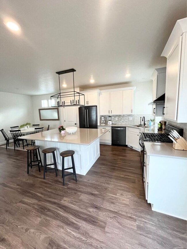 Photo - Lovely home for rent in Saratoga Springs. (Pet Friendly)