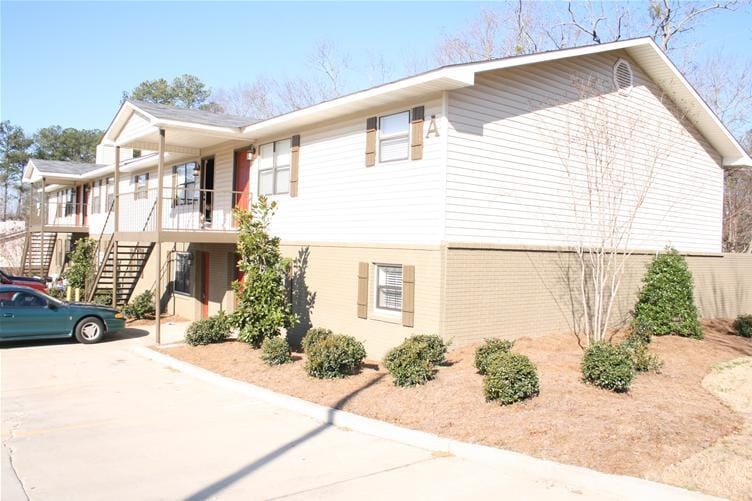 Photo - 449 N Donahue Dr