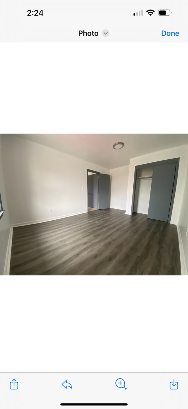 Photo - 68 Newark Pompton Tpke Unidad 2fl