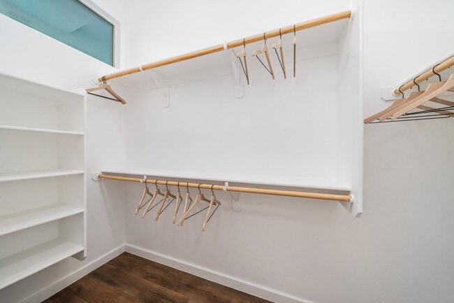 Photo - Avilla Marana