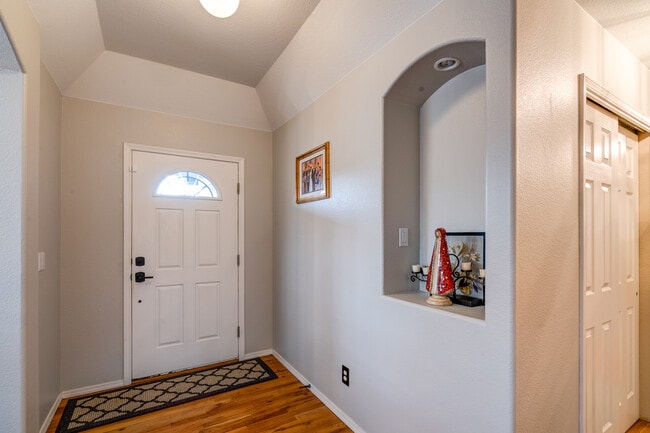 Photo - 5613 Bridlespur Ridge Pl