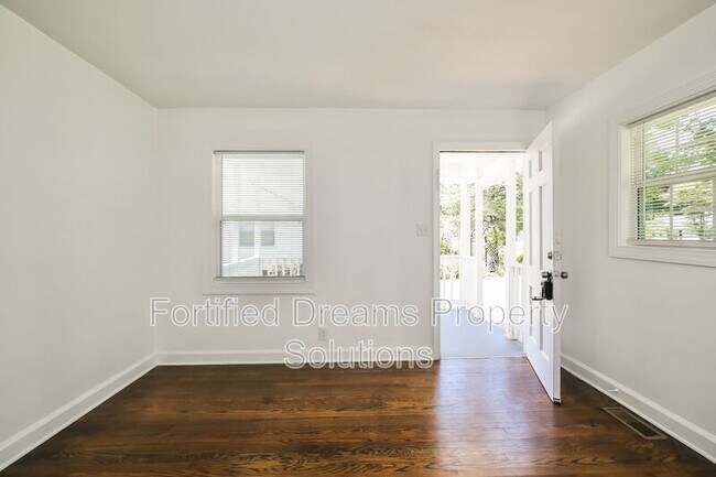 Photo - 2513 Timber Ln