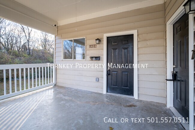 Photo - 1626 S Brown St