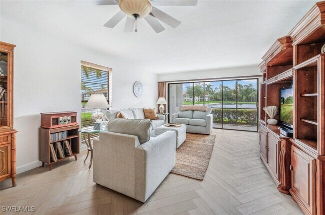 Photo - 332 Charlemagne Blvd Unidad H101