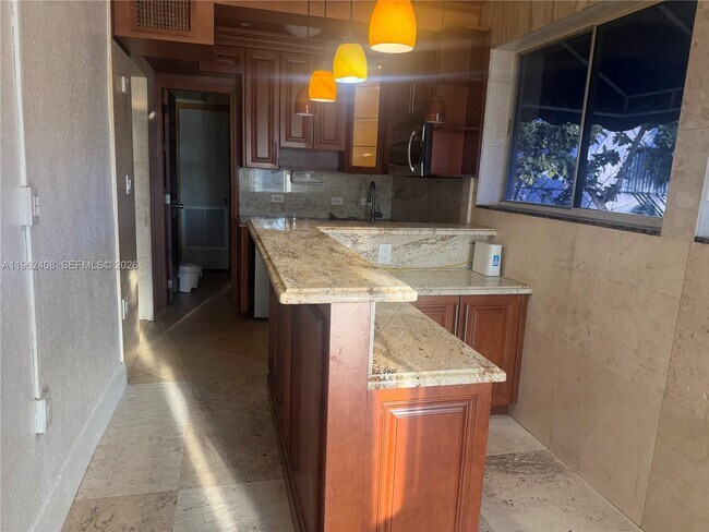 Photo - 6XXX Dawson St Unidad A