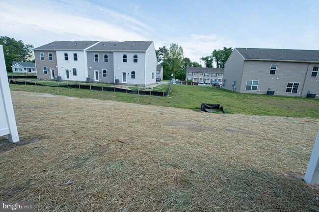 130 Willowtree Ln
