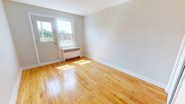 Photo - 362 McArthur & 388-390 Irwin Miller