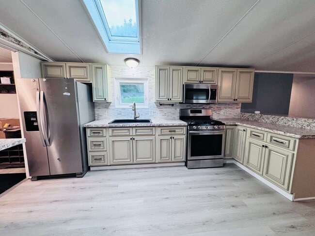Photo - 2475 Freshour Rd