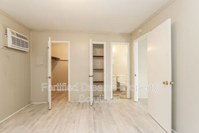 Photo - 202 Leisure Time Ln Unit 2