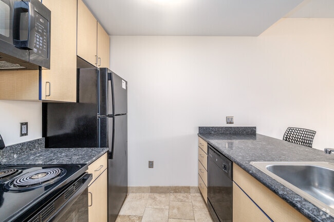 Terrace - 3BR, 3BA - 1,266SF - Kitchen