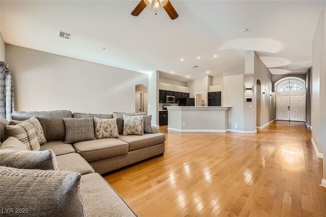 Photo - 2503 Vegas Vic St