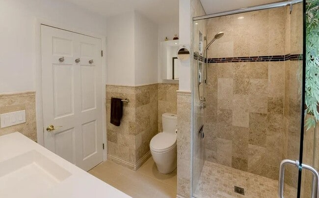 Photo - 11 Dubiel Dr