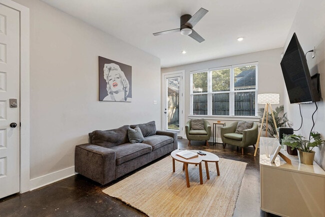 Photo - 912 New York St Unit SI ID1608476P