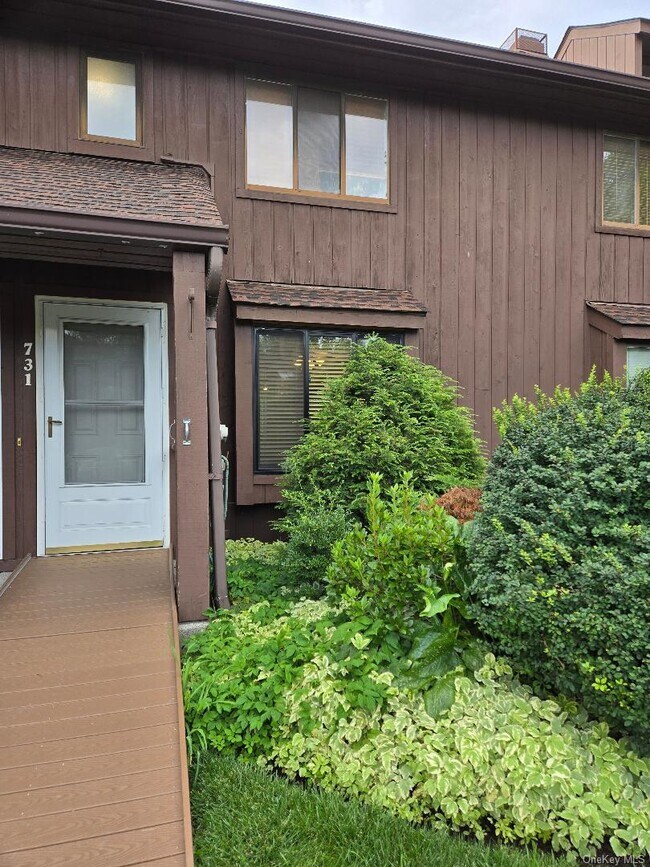 Photo - 731 Panorama Dr
