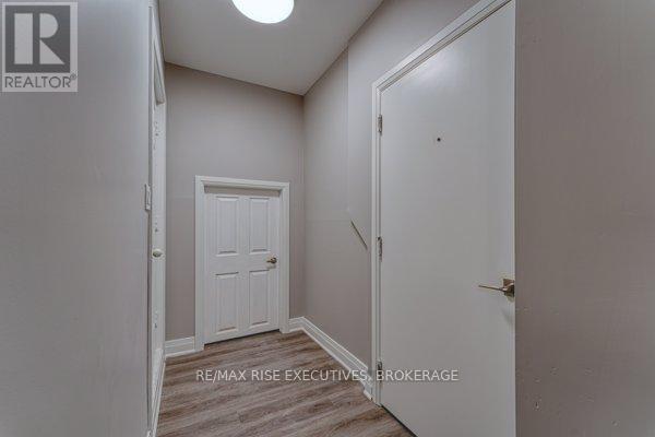 Photo - 1344 Brackenwood Crescent Unité 2