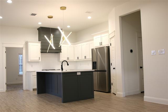 Photo - 941 Tesslynn Ave