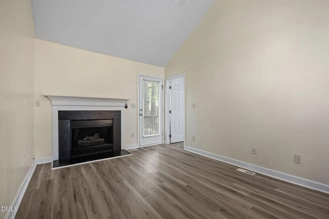 Room in Townhome on Oakland Hills Way