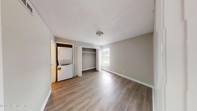 Photo - 2877 Post St Unidad 5