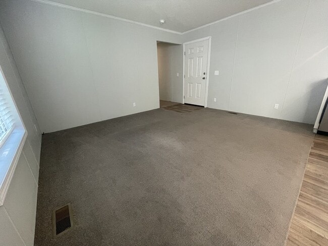 Photo - 15811 Croatia Dr