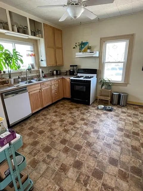 2314 Packard St