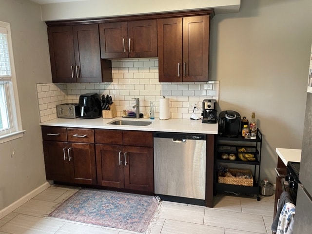 Photo - 720 -722 Louis Ave