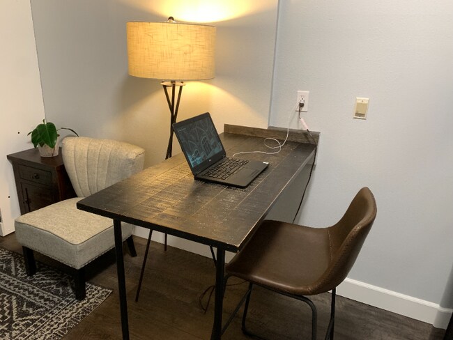 Photo - 15852 Amston Ct Casa