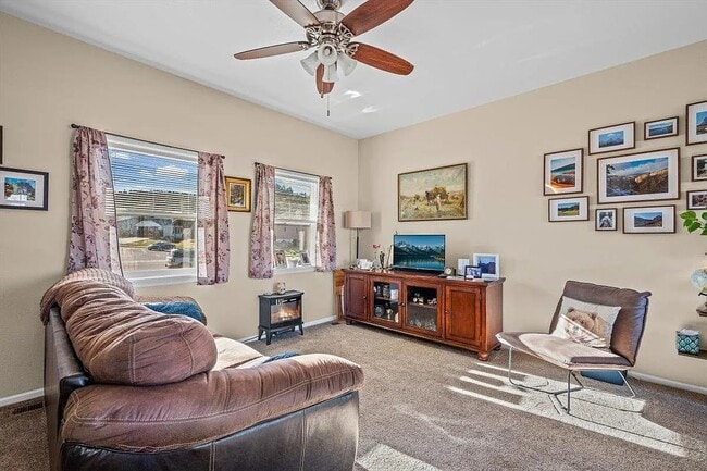 Photo - 680 South St