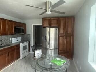 Photo - 2329 Fairway Dr
