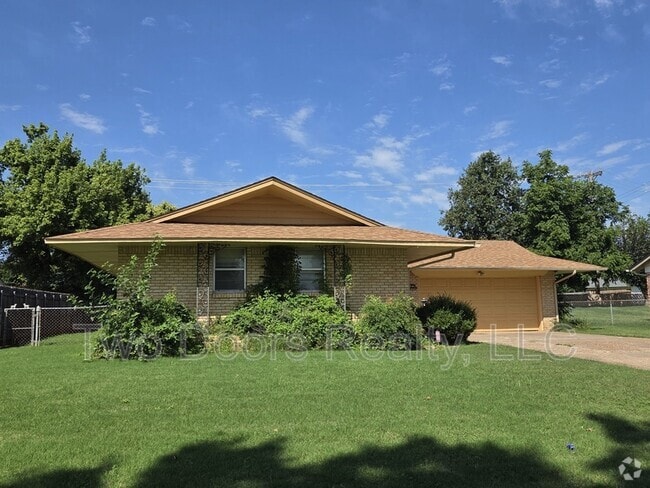 Building Photo - 3225 N Ridgewood Dr Rental