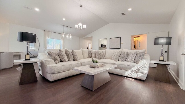 Building Photo - 300 W 23rd Pl Unit SI ID1491599P