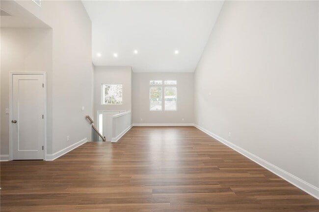 Photo - 2295 Brandon Ct NE