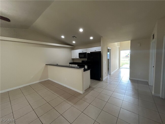 Photo - 332 Grant Blvd