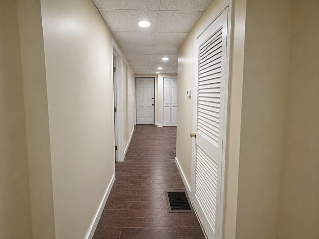 Photo - 30 Ekman St Unit 3