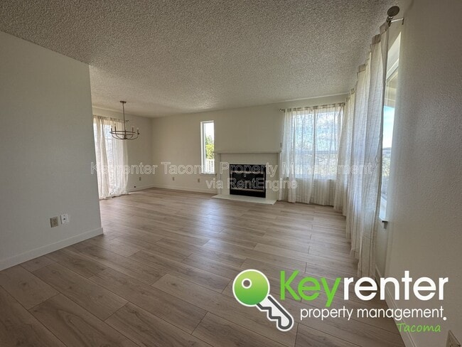 Photo - 3422 N Bristol St