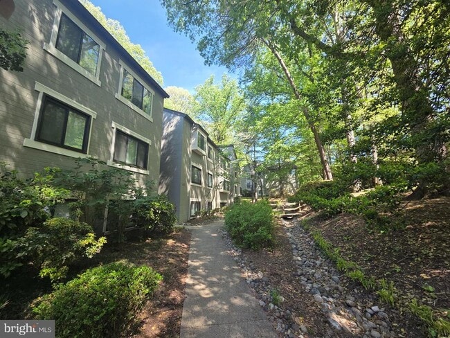 Photo - 11723 Karbon Hill Ct Unit T3