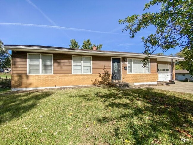 Building Photo - 9722 E 13th St S