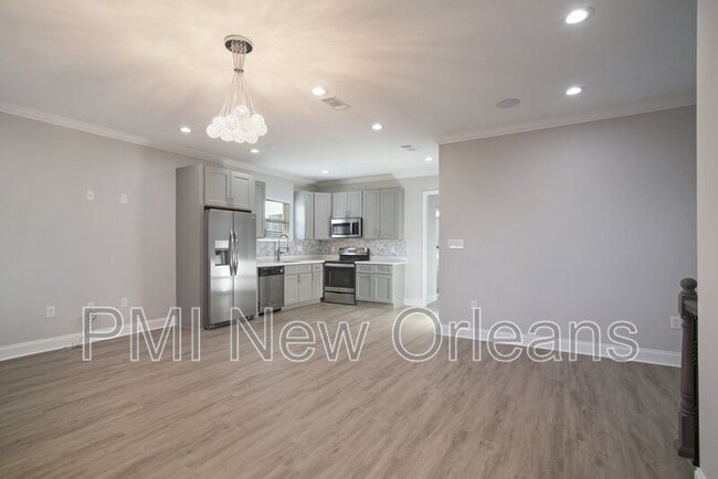 Photo - 2234 Bienville St