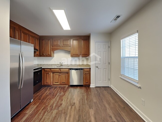 31 Wolf Creek Ln