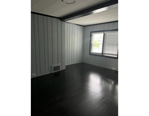 Photo - 254 N Main St Unidad 1