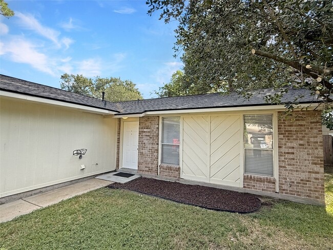 Photo - 14411 Cypress Leaf Dr