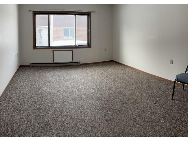 Photo - 109 N 4th Ave Unit 5