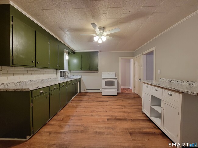 Photo - 344 Boswell Ave