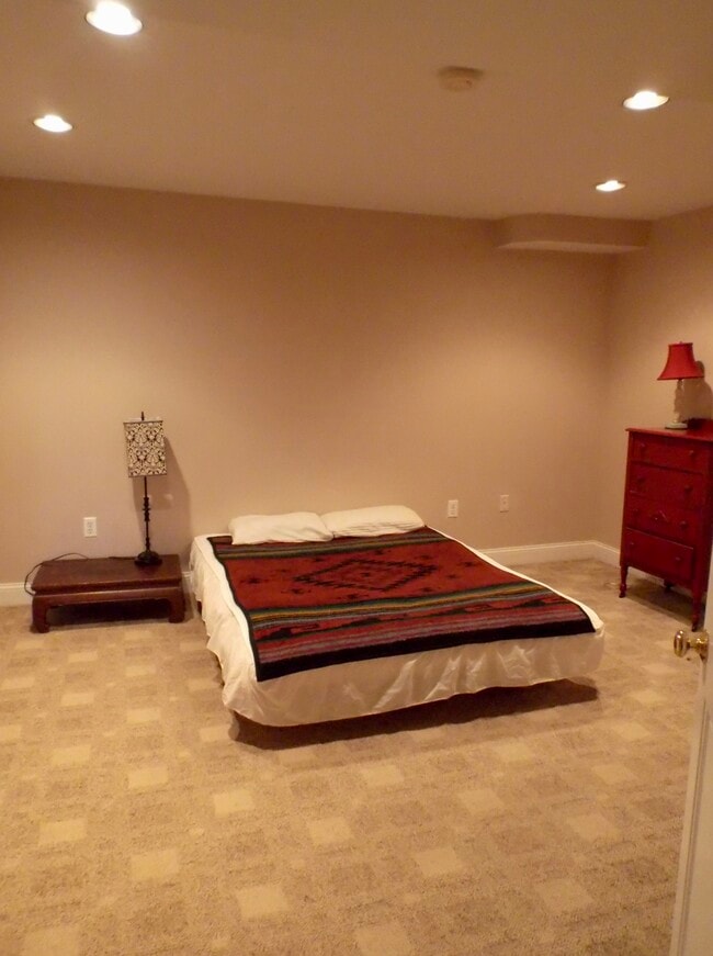 2785 Devonshire Garden Ct Unit 2