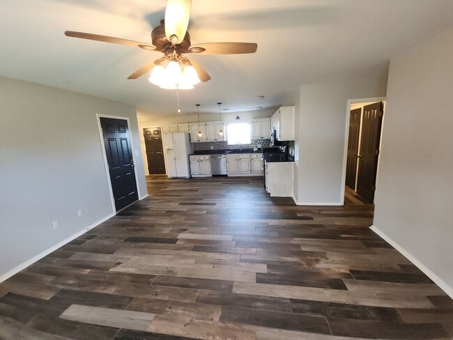 Photo - 100 Pebble Branch Ln