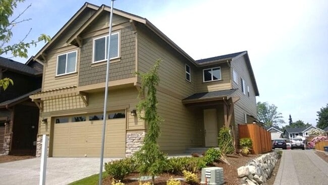 Building Photo - Spacious single family in quiet Lynnwood n... Rental
