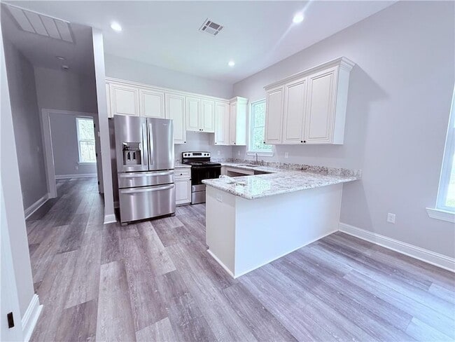 Photo - 307 E 34th Ave