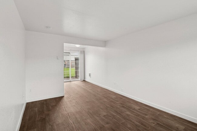 Photo - Evergreen Townhouses