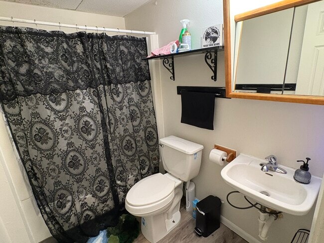 Photo - 507 N Linn St