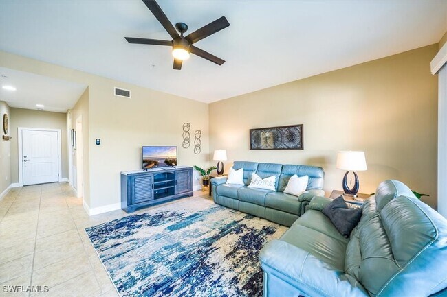 Photo - 15144 Palmer Lake Cir Unidad 102